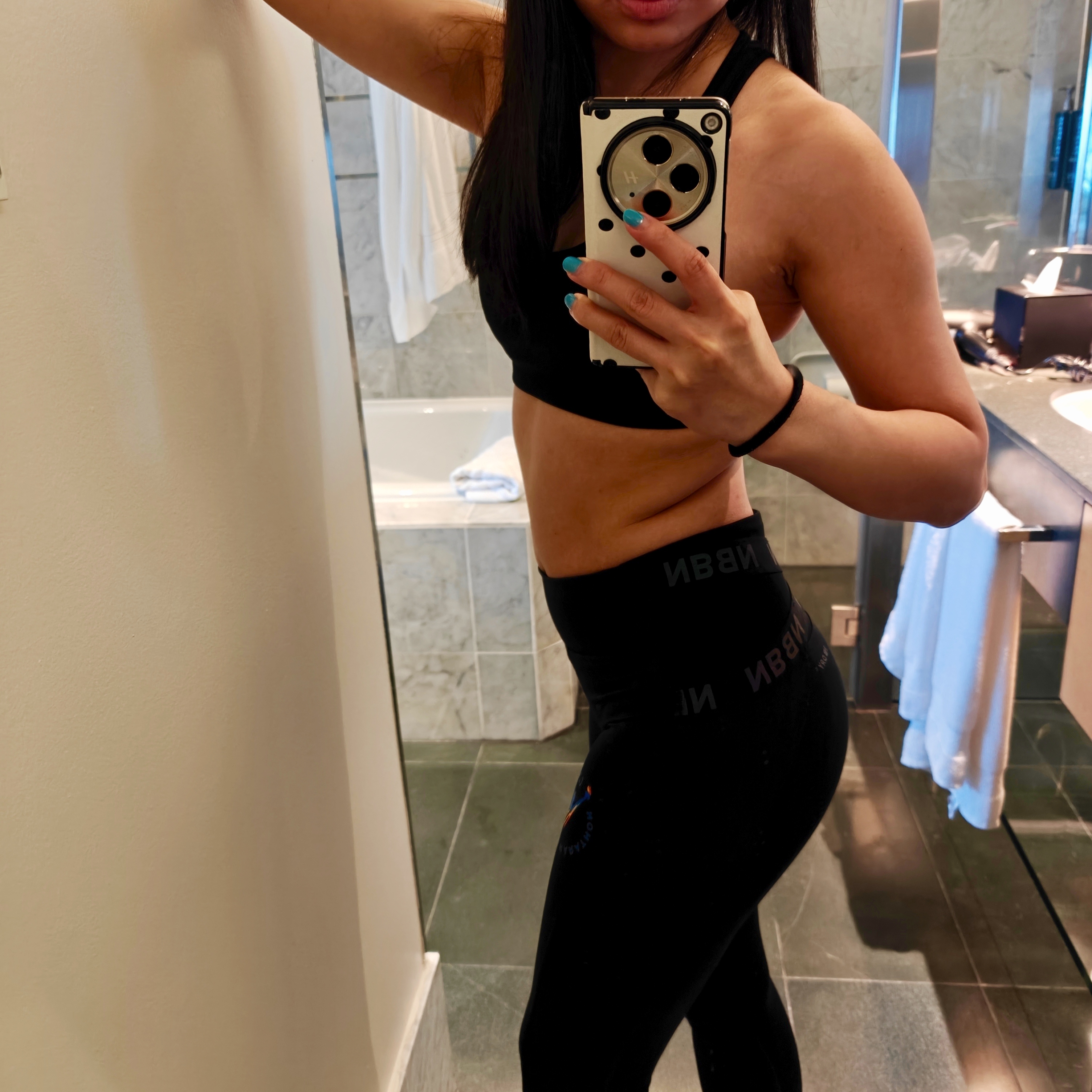 Singapore fitness model Jassberryy in a confident pose